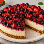 🍓 Cheesecake Fit de Frutas Vermelhas com Iogurte: Cremoso, Leve e Fácil de Fazer